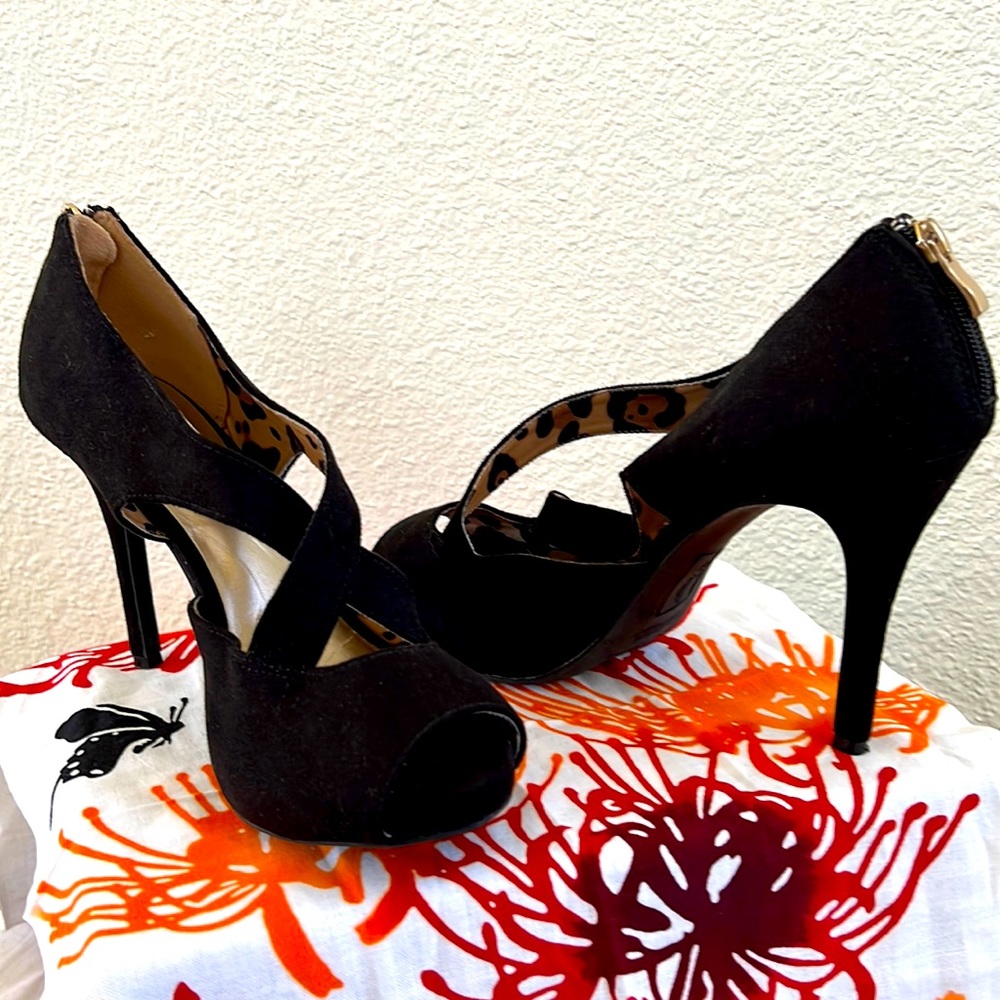 Christian Siriano Black Suede Heels (Size 9.5)